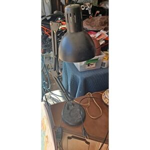 Adjustable Heat Lamp For Gardening